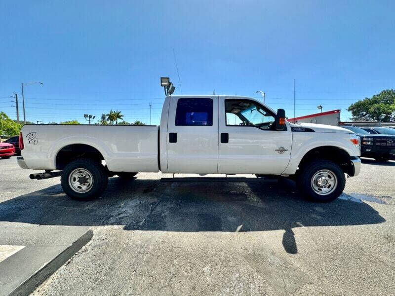 2015 Ford F-250 Super Duty  - $21,995