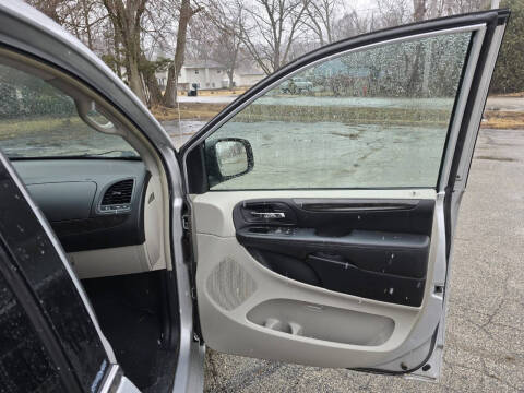 2012 Dodge Grand Caravan Crew