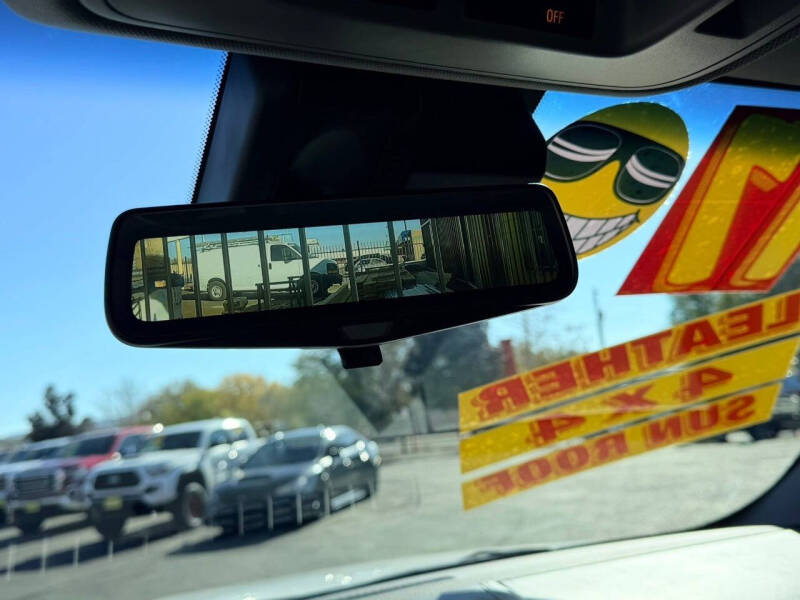 2017 Cadillac Escalade Premium Luxury