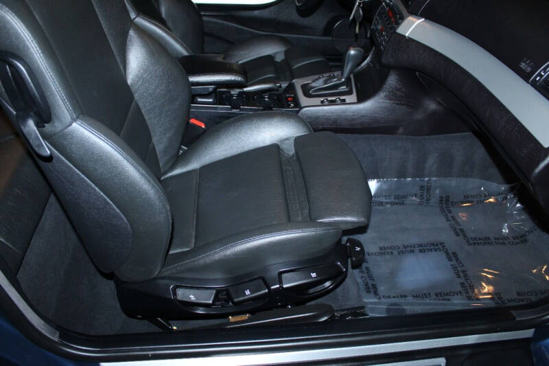 2004 BMW 3 Series 325Ci