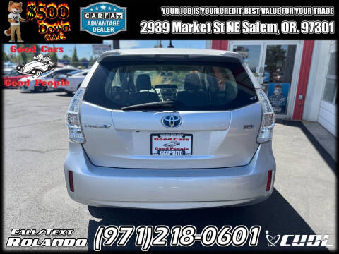 2012 Toyota Prius v Five