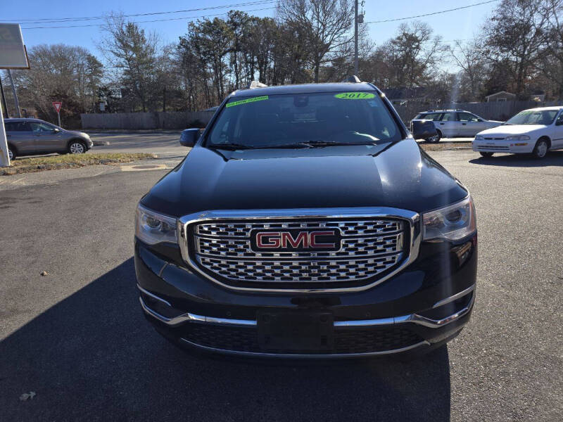 2017 GMC Acadia Denali