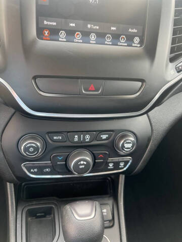 2020 Jeep Cherokee Latitude