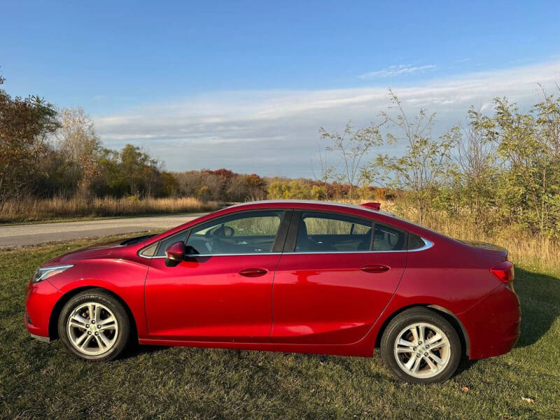 2017 Chevrolet Cruze LT Auto