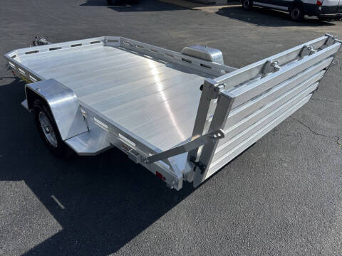 2027 Aluma 12’ Utility