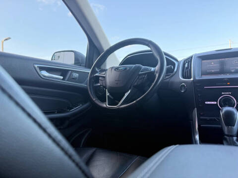 2015 Ford Edge Titanium