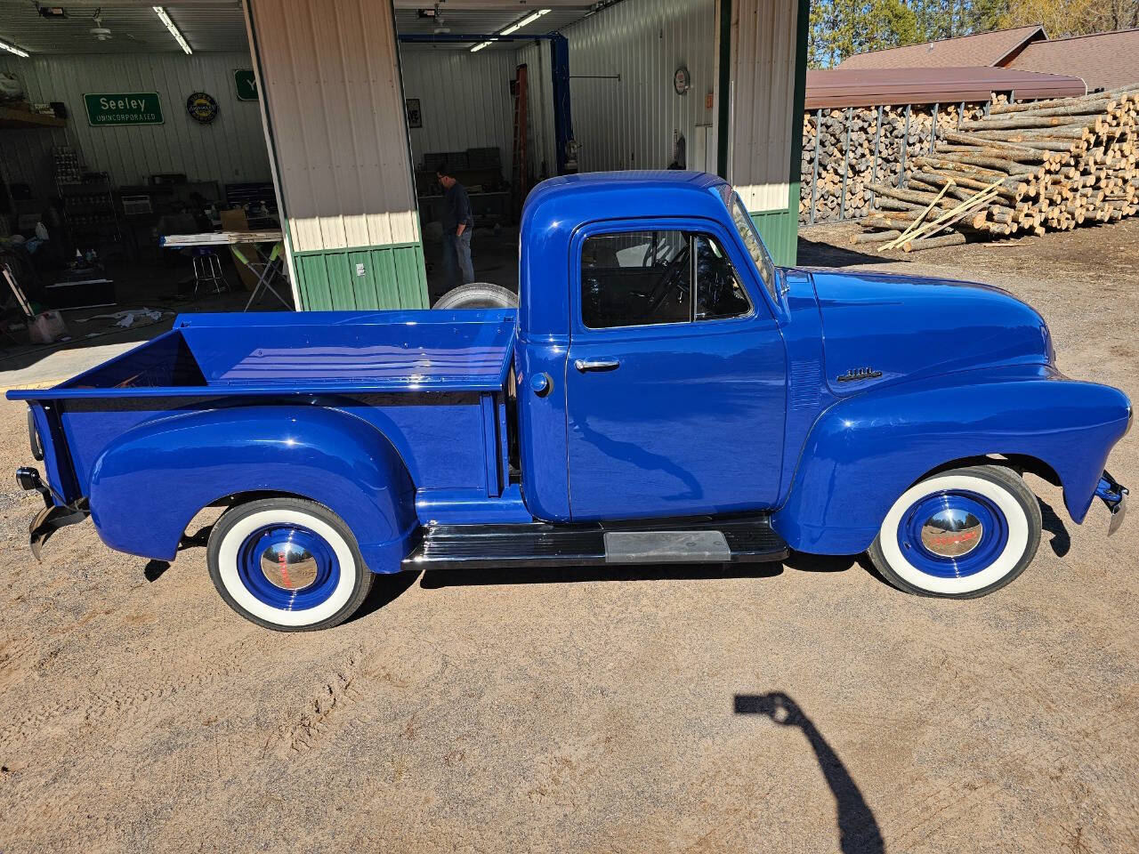 1953 Chevrolet 3100 27