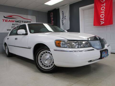 1998 Lincoln Town Car for sale at TEAM MOTORS LLC in East Dundee IL
