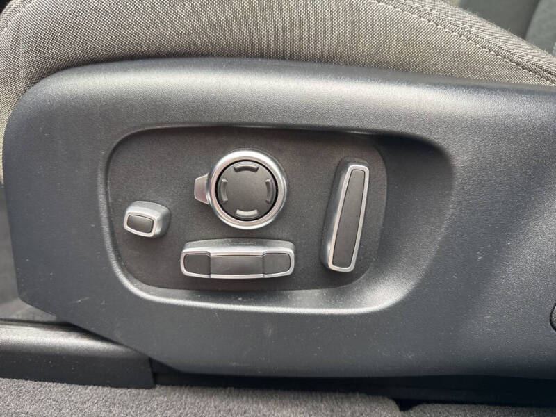 2019 Land Rover Range Rover Velar P380 R-Dynamic HSE