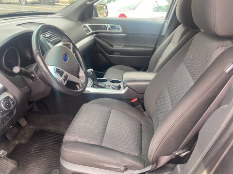 2011 Ford Explorer XLT