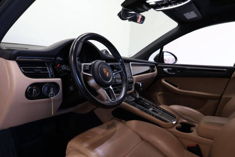 2019 Porsche Macan