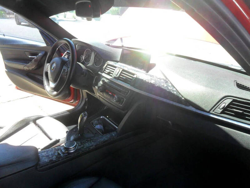 2015 BMW 3 Series 328i