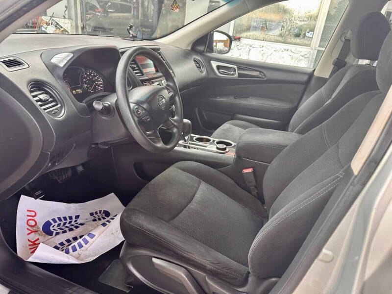 2014 Nissan Pathfinder S