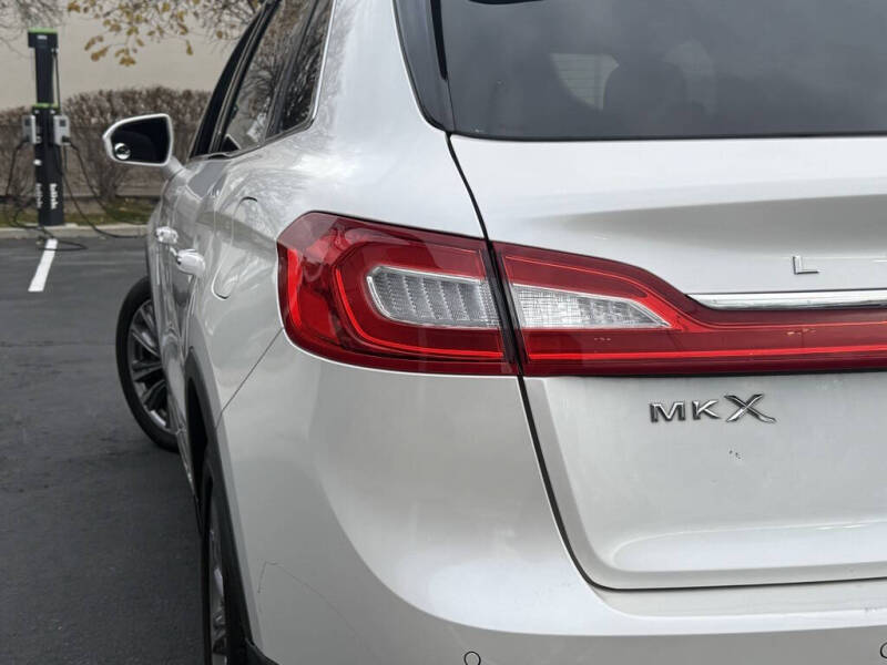 2016 Lincoln MKX Reserve