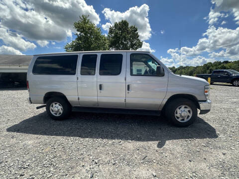 2013 Ford E-Series E-350 SD XLT