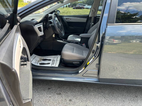 2015 Toyota Corolla LE