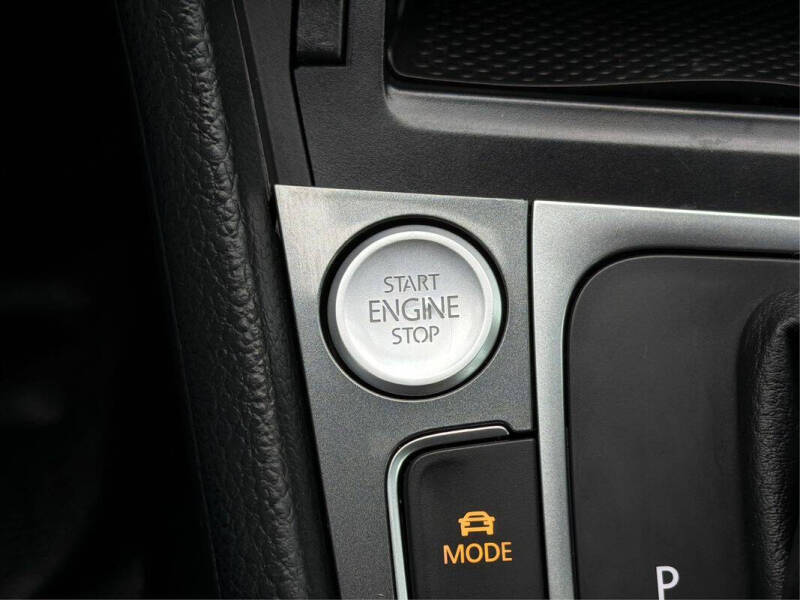 2016 Volkswagen e-Golf SE