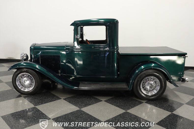1932 Ford F-100