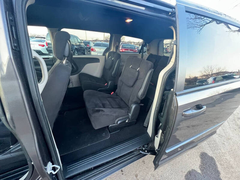 2014 Dodge Grand Caravan American Value Package