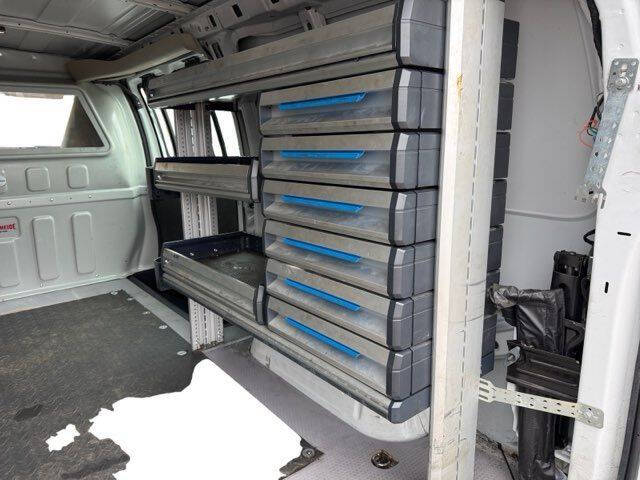 2021 Chevrolet Express 2500