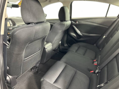 2014 Mazda MAZDA6 i Sport