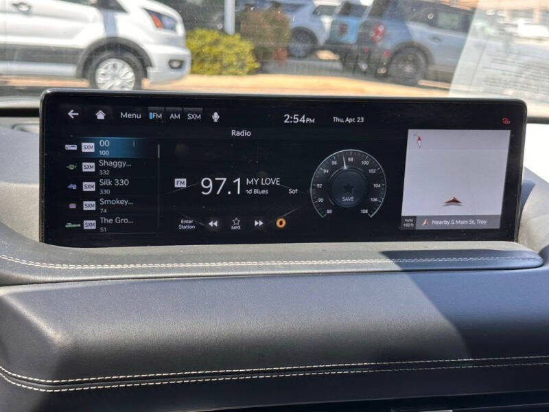 2024 Genesis GV80 2.5T