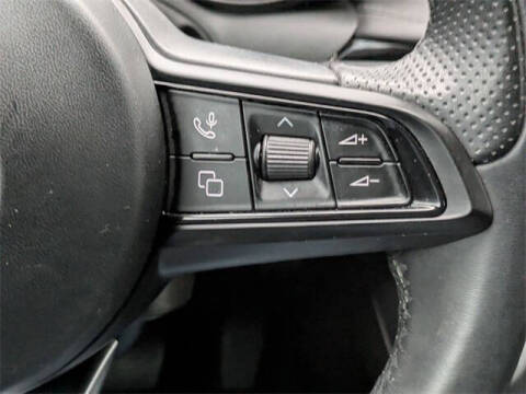 2024 Alfa Romeo Tonale Hybrid Ti