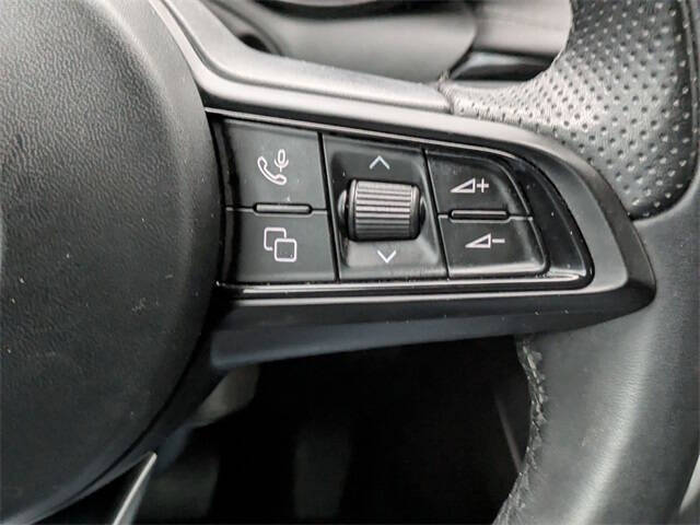 2024 Alfa Romeo Tonale Hybrid Ti