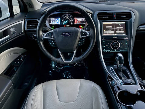 2014 Ford Fusion Hybrid Titanium