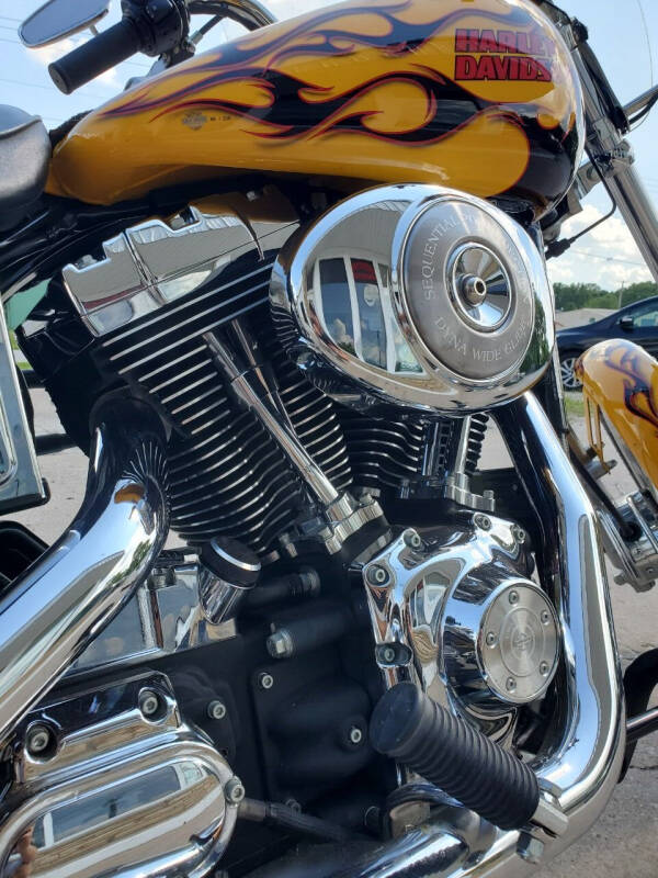 2004 Harley-Davidson Wide Glide