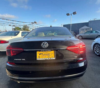 2017 Volkswagen Passat 1.8T SEL Premium