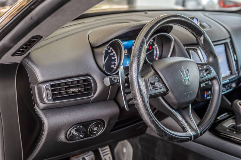 2017 Maserati Levante