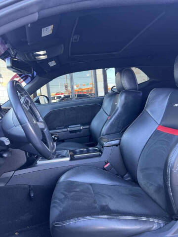 2009 Dodge Challenger SRT8