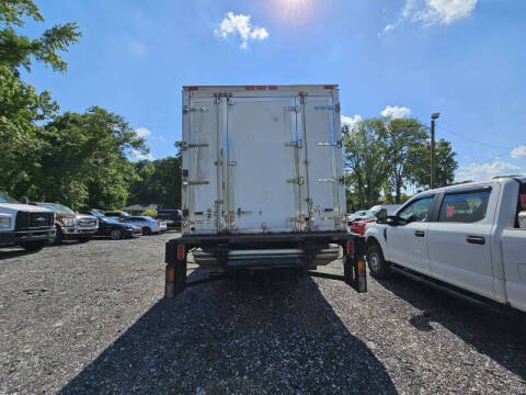 2014 Freightliner M2 106