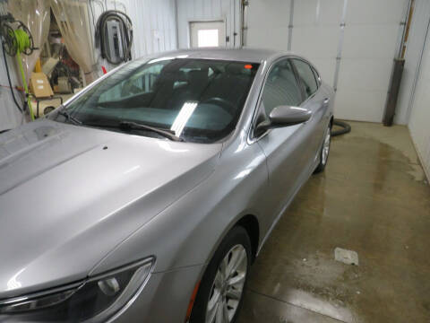 2016 Chrysler 200 LX