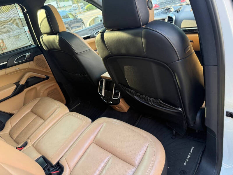 2016 Porsche Cayenne