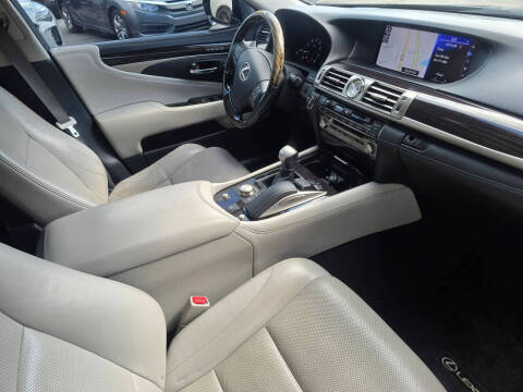 2016 Lexus LS 460