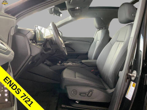 2025 Audi Q6 e-tron Premium
