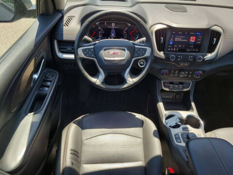 2023 GMC Terrain Denali