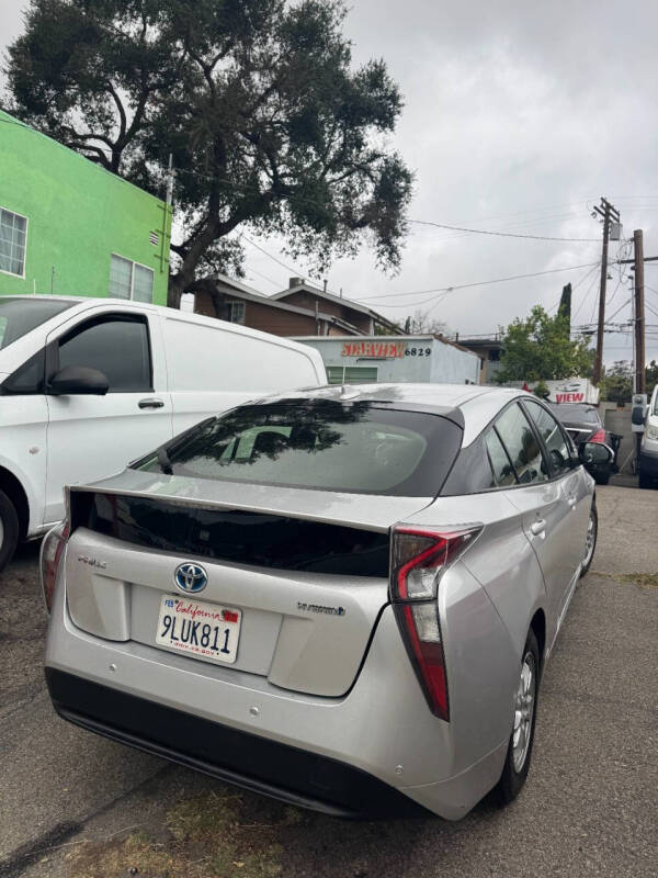 2018 Toyota Prius One