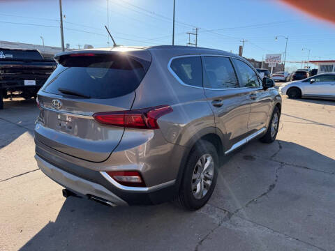 2019 Hyundai Santa Fe SE 2.4L