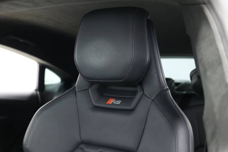 2022 Audi RS e-tron GT quattro