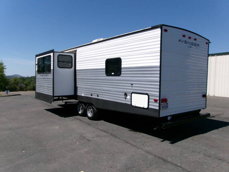 2021 Prime Time RV Avenger 25fls