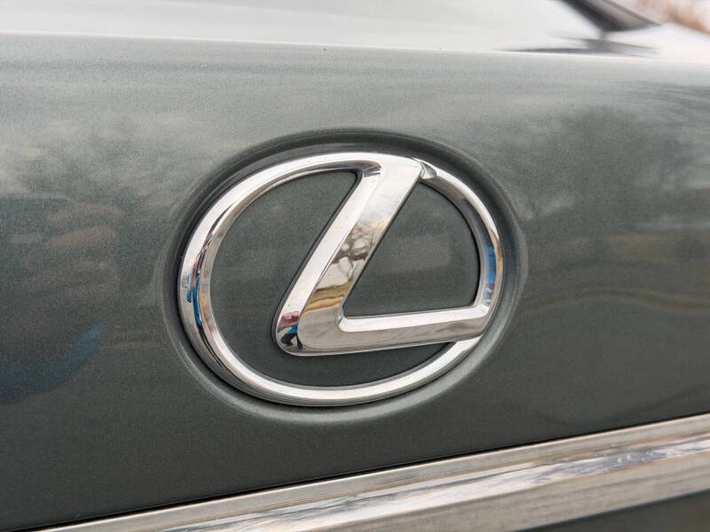 2007 Lexus LS 460