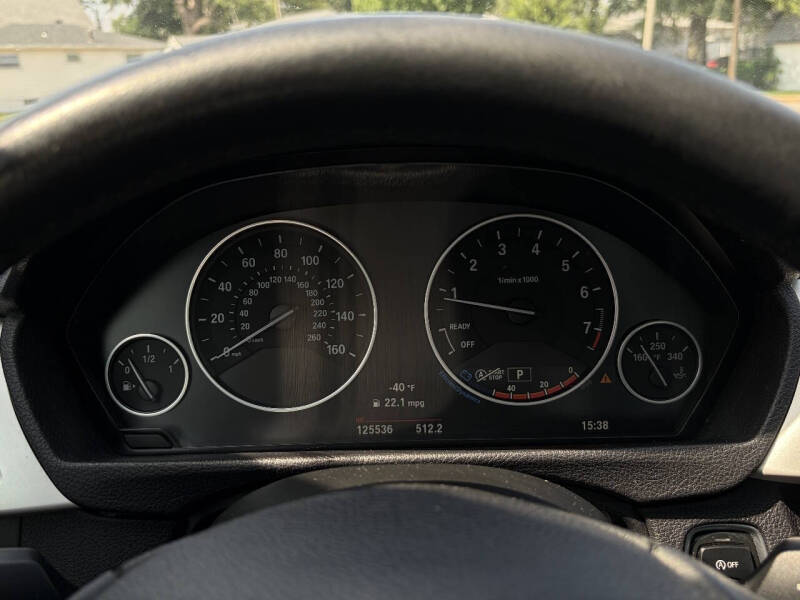 2017 BMW 3 Series 320i