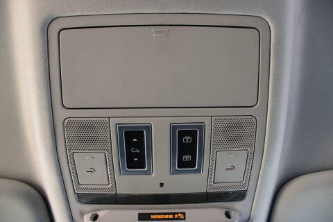 2021 Land Rover Defender 110 SE