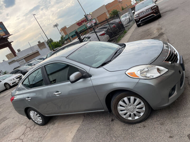 2012 Nissan Versa 1.6 S