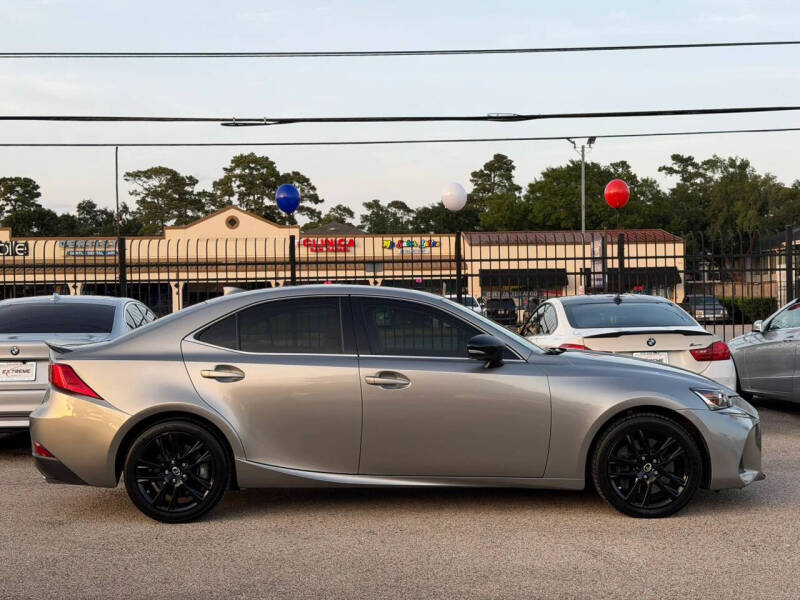 2020 Lexus IS 300
