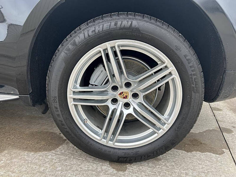 2016 Porsche Macan S