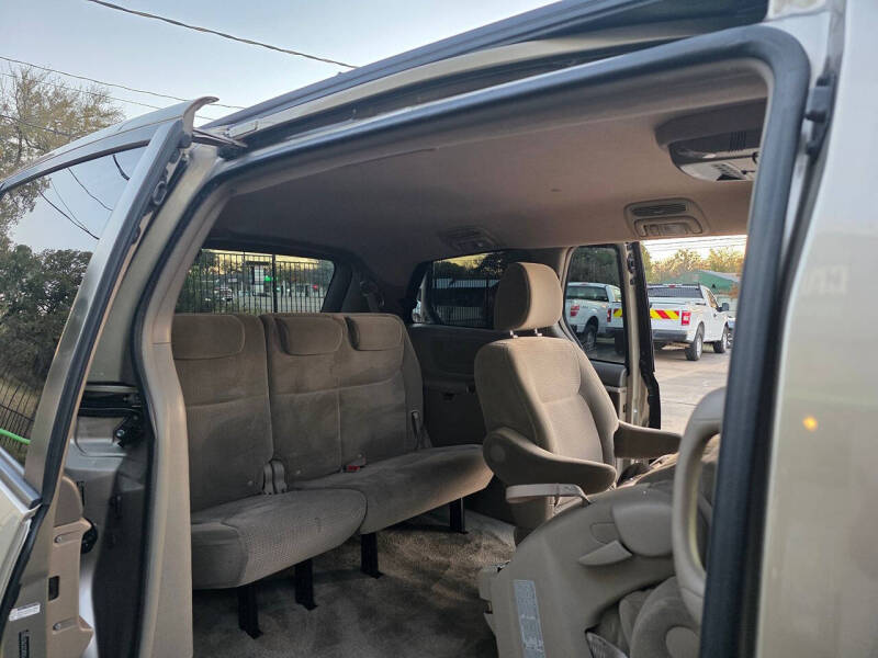 2009 Toyota Sienna LE 7-Passenger